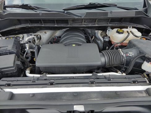Used 2023 Chevrolet Silverado 1500 W/T w/ WT Value Package AWD/4WD image 14