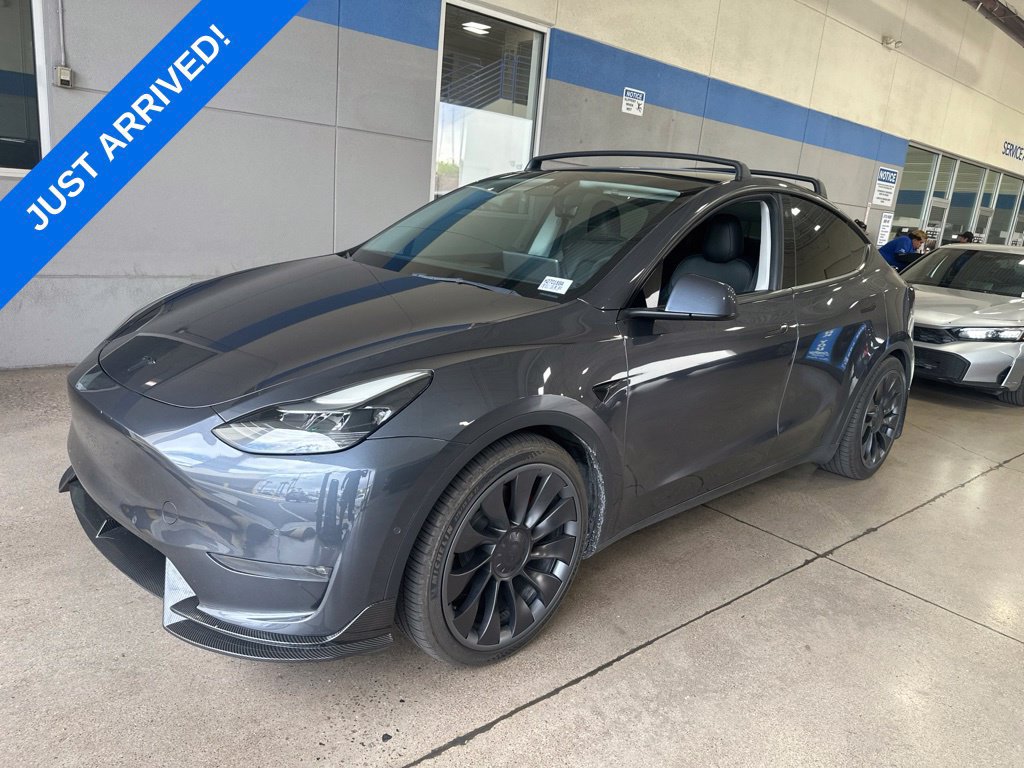 Used 2022 Tesla Model Y Performance AWD/4WD image 1