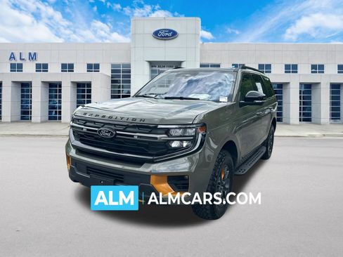Certified 2025 Ford Expedition Tremor AWD/4WD image 1