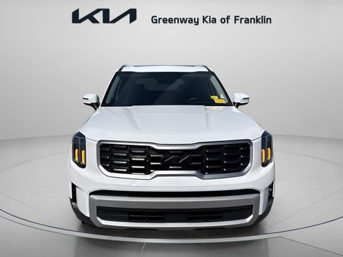 Used 2024 Kia Telluride S w/ S Sunroof Package image 2