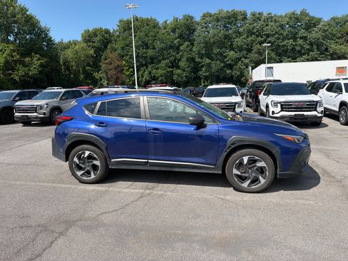 Used 2024 Subaru Crosstrek 2.5i Limited AWD/4WD image 23