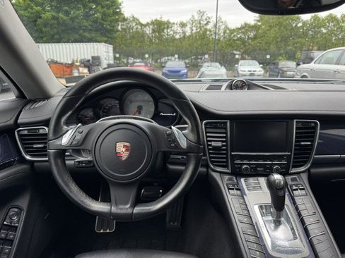 Used 2014 Porsche Panamera S RWD image 28