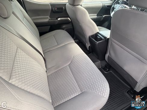 Used 2022 Toyota Tacoma SR image 28