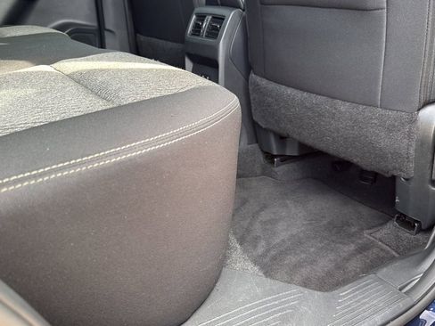 Used 2024 Nissan Rogue SV FWD image 26