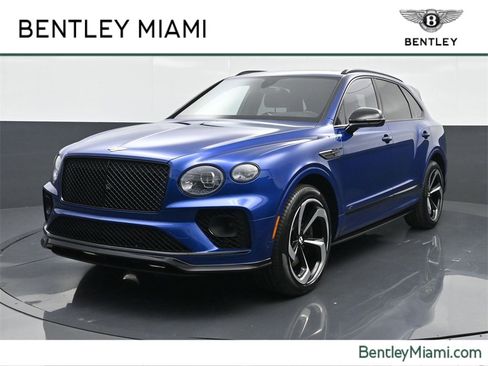 Used 2022 Bentley Bentayga image 1