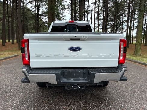 Used 2024 Ford F250 Lariat AWD/4WD image 4