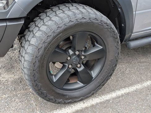 Used 2019 RAM 1500 Classic Warlock image 6