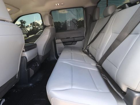 Used 2023 Ford F350 XL AWD/4WD image 9