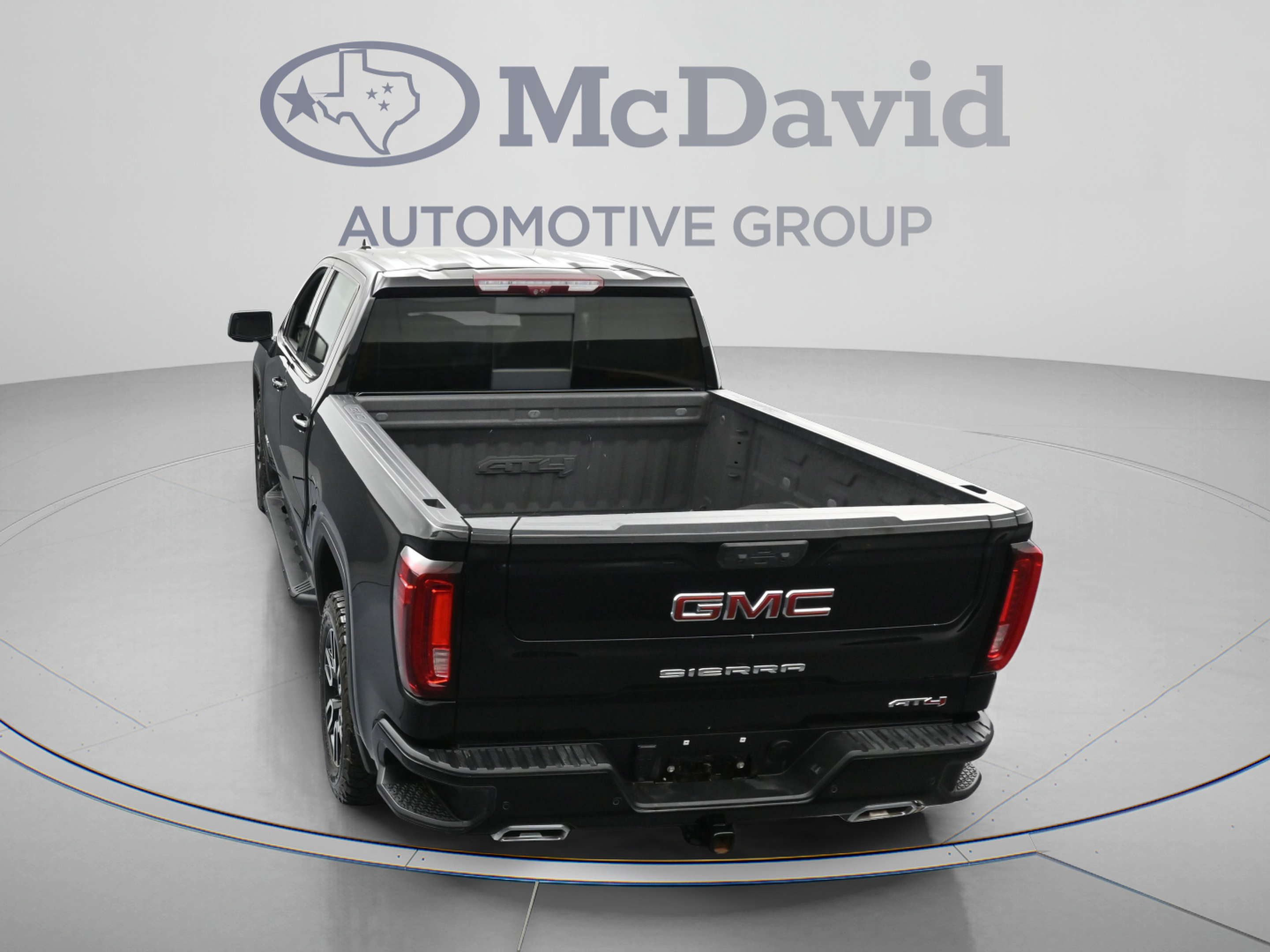 Used 2024 GMC Sierra 1500 AT4 w/ Technology Package AWD/4WD image 37