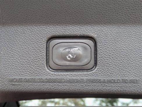 Used 2019 Ford Explorer Limited w/ Class III Trailer Tow Package image 13