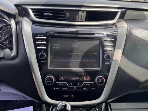 Used 2020 Nissan Murano SL w/ Moonroof Package FWD image 13