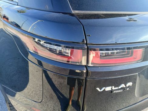 Used 2018 Land Rover Range Rover Velar S AWD/4WD image 12