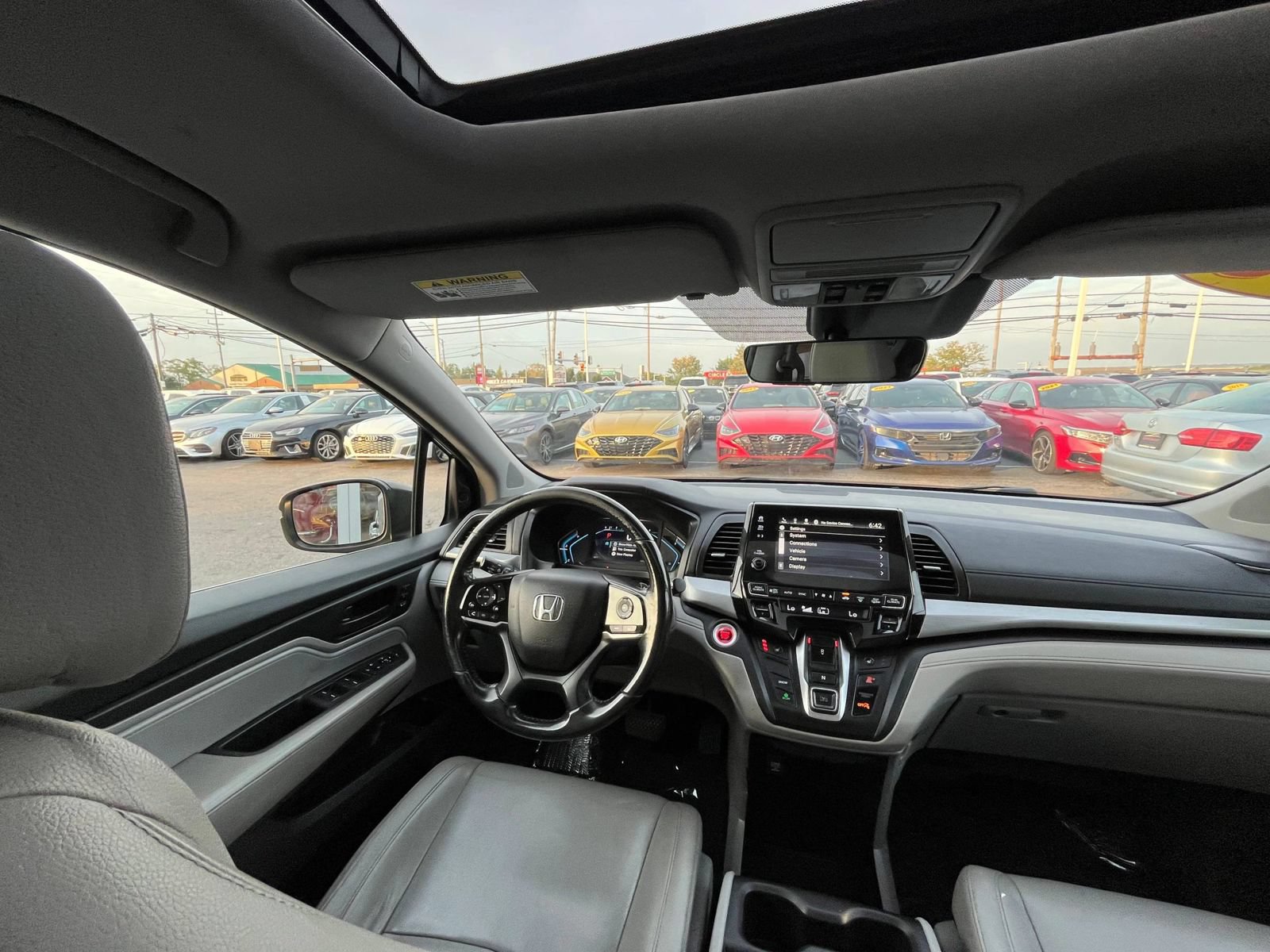 Used 2018 Honda Odyssey EX-L image 47