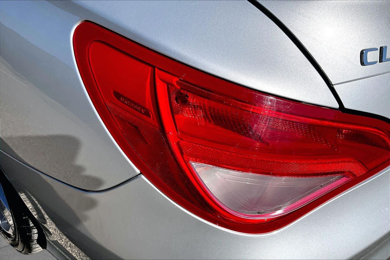 Used 2018 Mercedes-Benz CLA 250 image 28