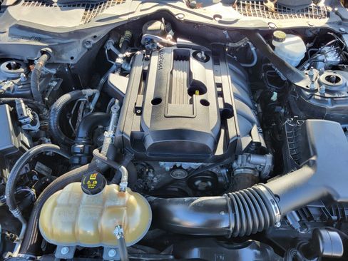 Certified 2019 Ford Mustang Convertible image 30