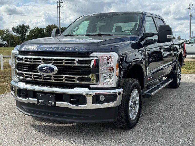 Used 2025 Ford F350 XLT AWD/4WD image 8