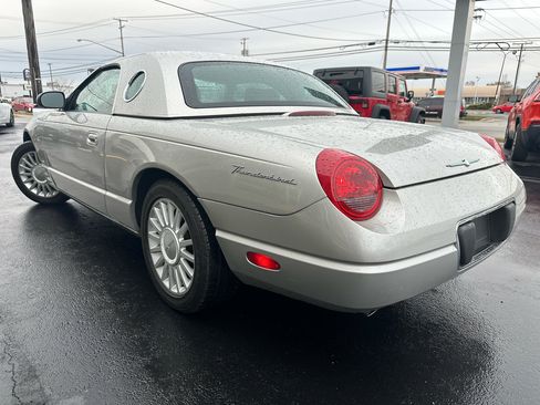 Used 2005 Ford Thunderbird image 6