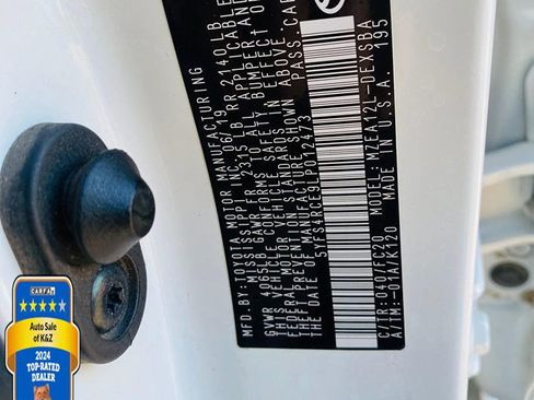 Used 2020 Toyota Corolla SE image 31