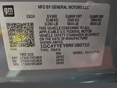 Used 2024 Chevrolet Silverado 2500 ZR2 w/ Technology Package image 10