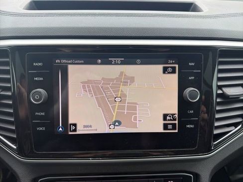 Used 2021 Volkswagen Atlas SEL R-Line image 19