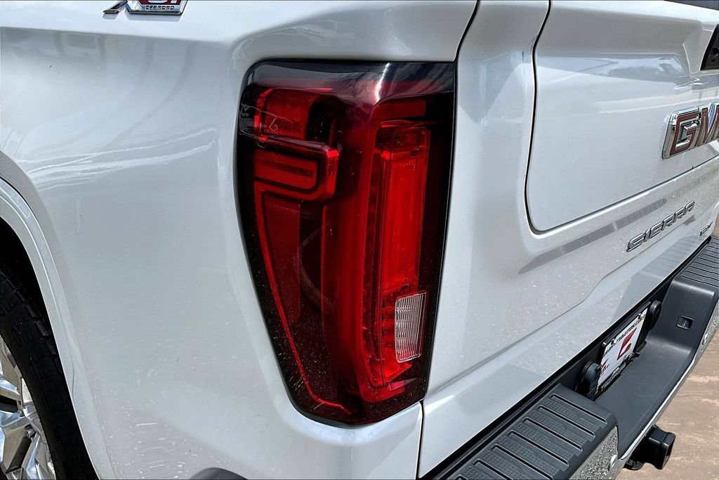 Used 2020 GMC Sierra 1500 SLT w/ SLT Premium Plus Package AWD/4WD image 23
