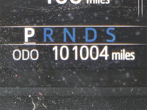 Used 2020 Toyota Tundra SR5 w/ SR5 Leather Package image 23