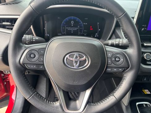 Certified 2023 Toyota Corolla Cross XLE w/ Convenience Package AWD/4WD image 13