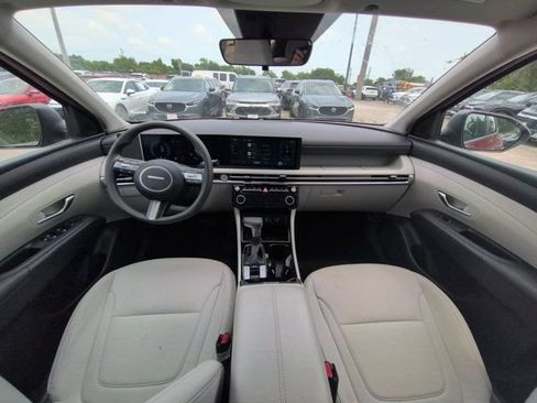 Used 2025 Hyundai Tucson SEL AWD/4WD image 25