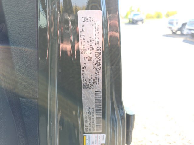Used 2023 Jeep Gladiator Sport AWD/4WD image 21