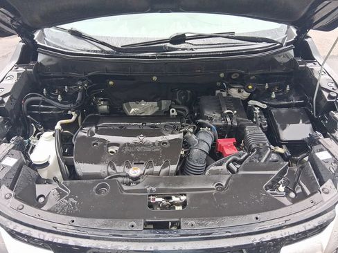 Used 2021 Mitsubishi Outlander Sport SE FWD image 27