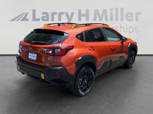 Used 2024 Subaru Crosstrek 2.5i Wilderness AWD/4WD image 5