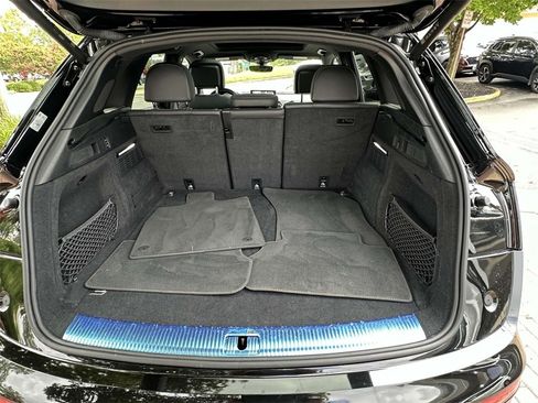 Used 2021 Audi Q5 e Prestige image 31
