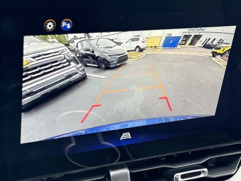 Used 2025 Chevrolet Equinox LT AWD/4WD image 25
