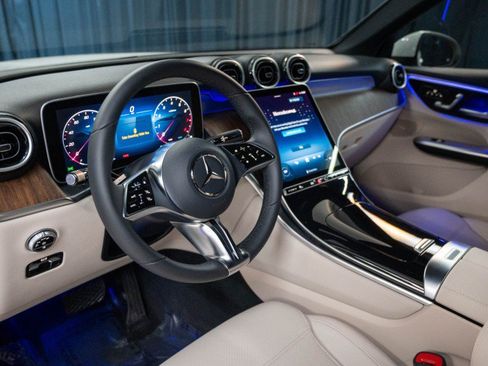 New 2026 Mercedes-Benz GLC 300 image 15