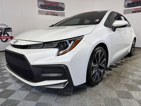 Used 2020 Toyota Corolla SE image 7