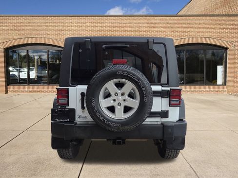 Used 2016 Jeep Wrangler Unlimited Sport w/ Quick Order Package 24S image 4