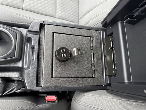 Certified 2023 Toyota Tacoma SR image 32