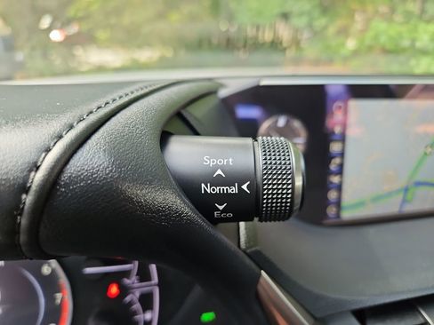 Used 2019 Lexus ES 350 image 22