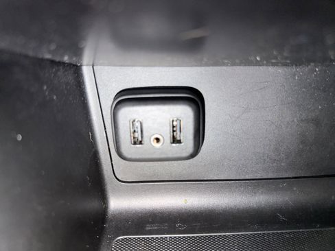 Used 2019 Chevrolet Colorado LT w/ LT Convenience Package RWD image 20