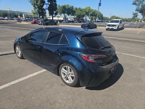 Used 2021 Toyota Corolla SE FWD image 5