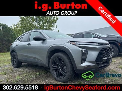 Used 2025 Chevrolet Trax ACTIV w/ Driver Confidence Package FWD image 1