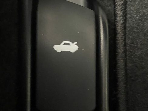 New 2025 Toyota Corolla Hybrid Sedan image 33