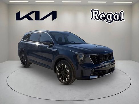 New 2026 Kia Sorento S FWD image 1