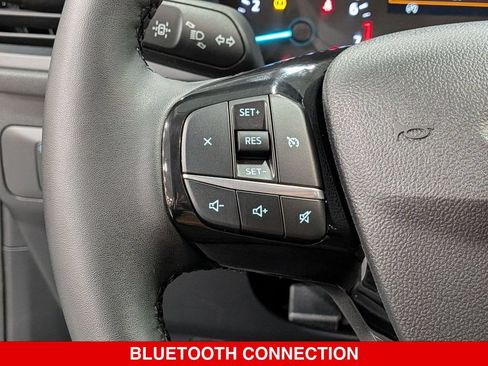 Used 2022 Ford Escape SE w/ Cold Weather Package AWD/4WD image 17