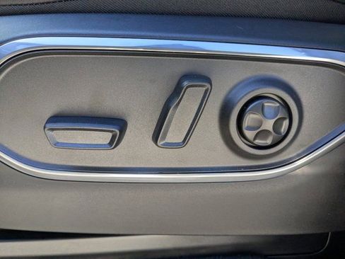 New 2026 Jeep Grand Wagoneer Limited image 22