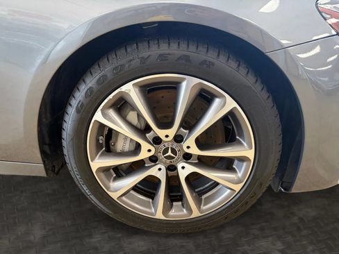 Used 2019 Mercedes-Benz E 450 4MATIC Sedan image 39