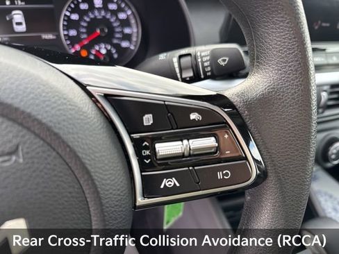 Used 2023 Kia Forte LXS w/ LXS Technology Package image 21