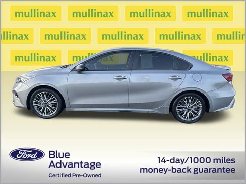 Used 2022 Kia Forte GT-Line w/ GT-Line Premium Package image 12