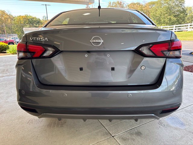 Used 2024 Nissan Versa S w/ Trunk Package FWD image 5