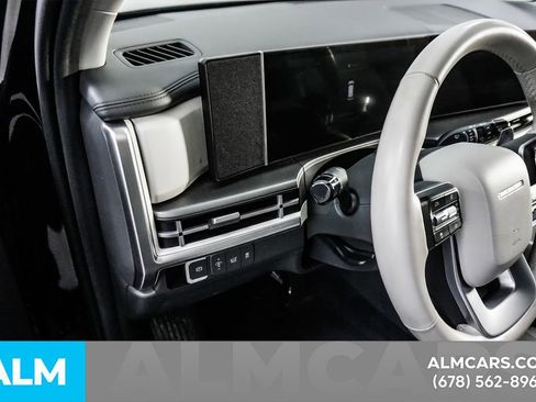 Used 2025 Hyundai Santa Fe SEL image 32